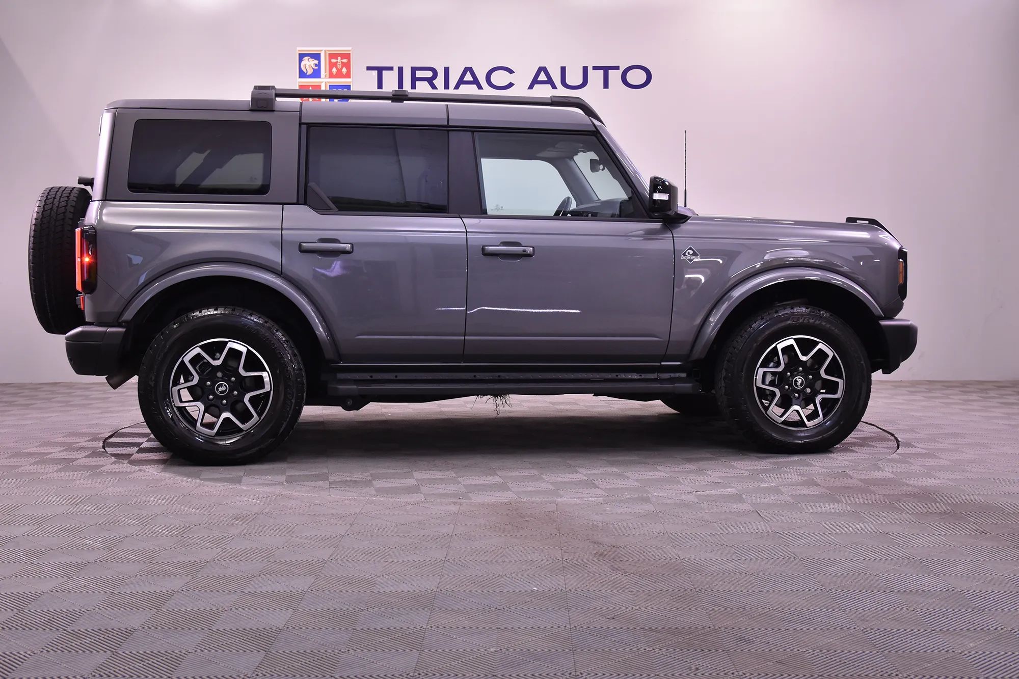 Ford Bronco