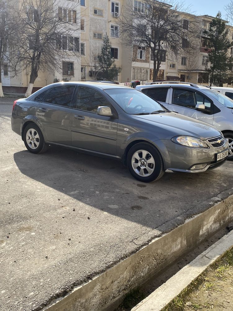 Женьра холати зур