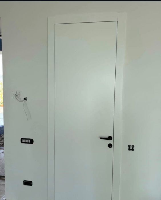 Montaj ușii peste tot