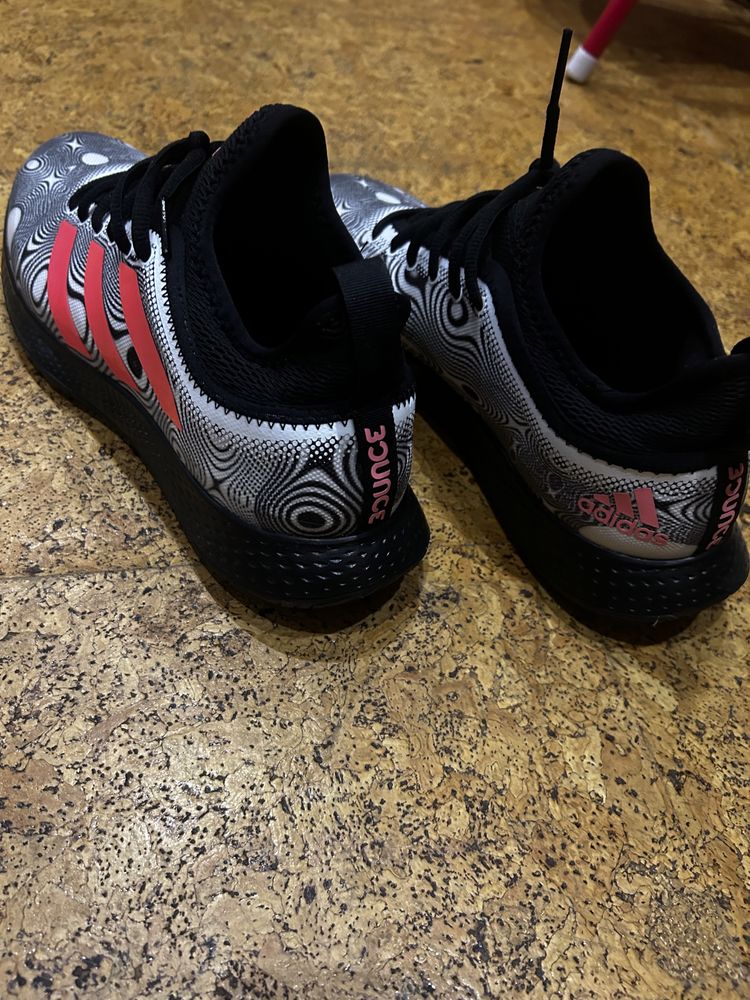 Маратонки за тенис-Adidas-Адидас 42 номер