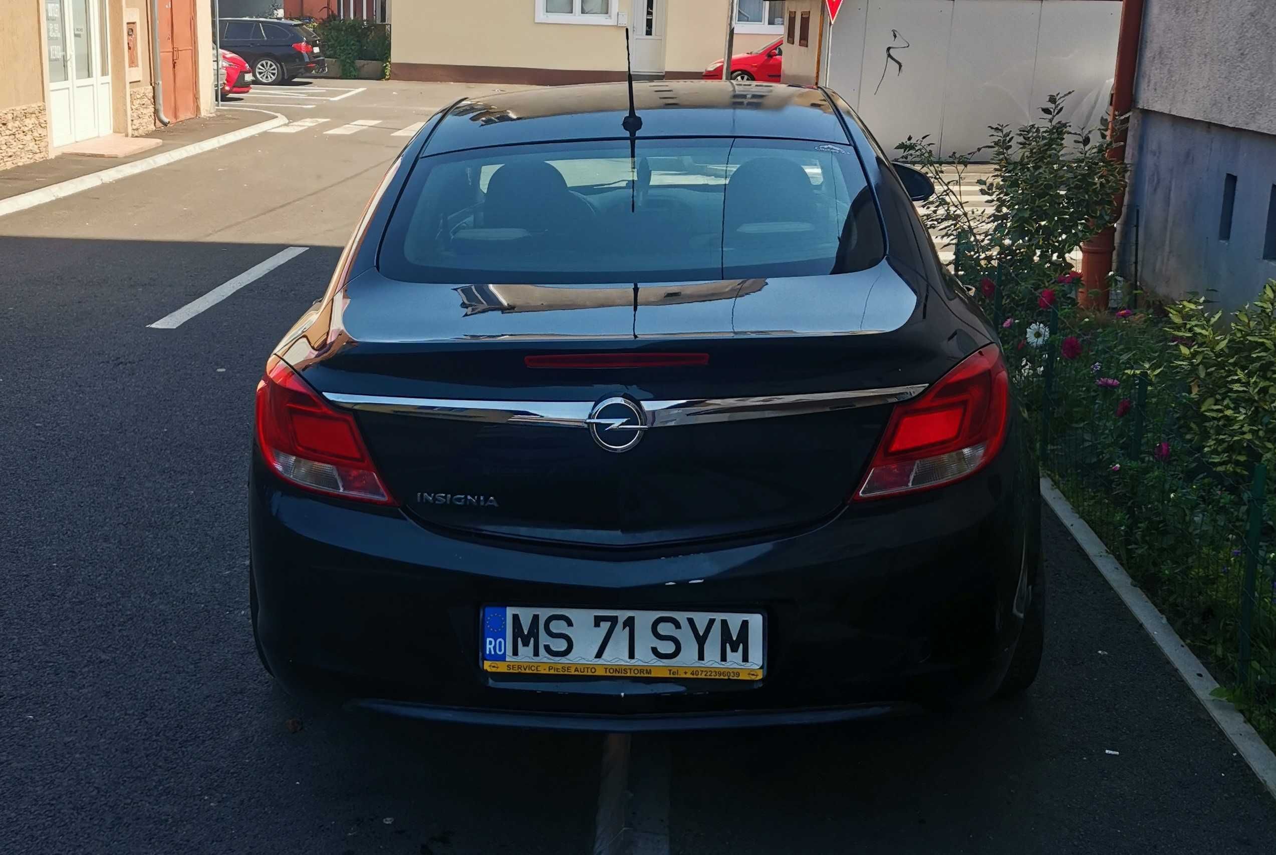 Opel Insignia 1,8 ,140cp