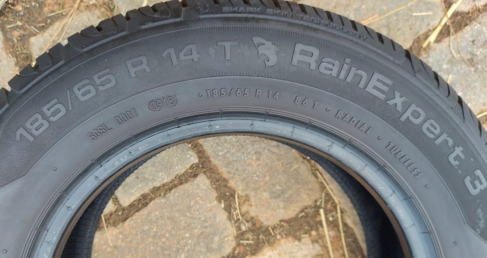 Set 2buc 185/65 R14 Uniroyal vară