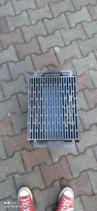 Grătar portabil demontabil