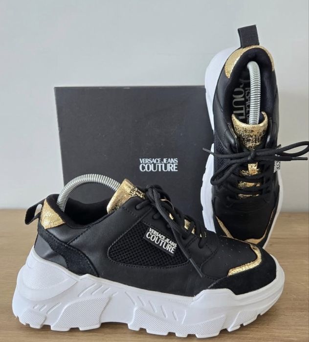 Чисто нови дамски обувки Versace Jeans Couture