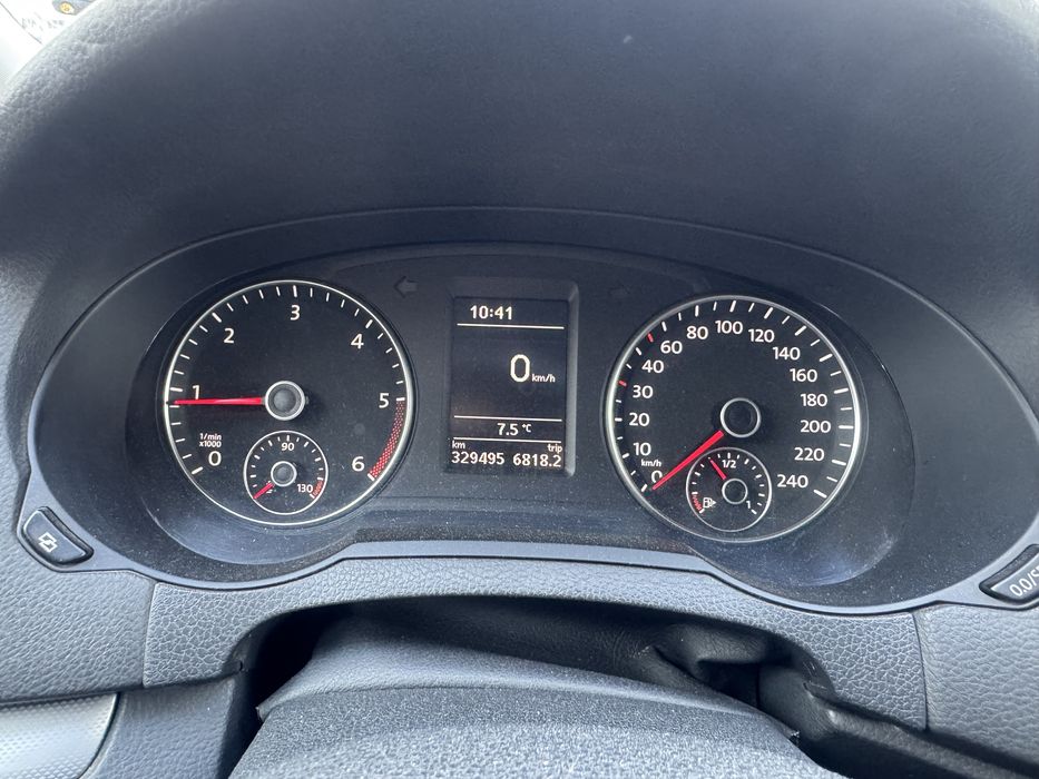 Vând Volkswagen Sharan 2011, 140 CP, 2.0