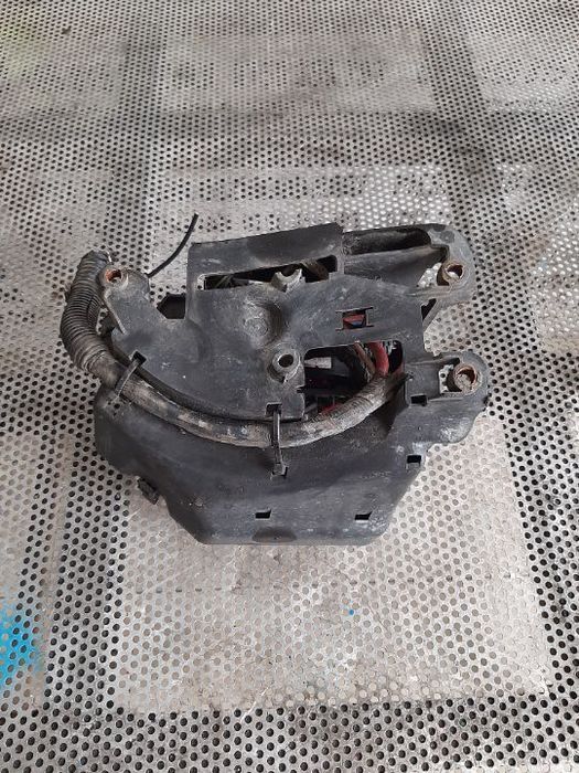 Panou Tablou Sigurante Motor Kia Sportage Hyundai Tucson An 2004-2010 2.0 Crdi