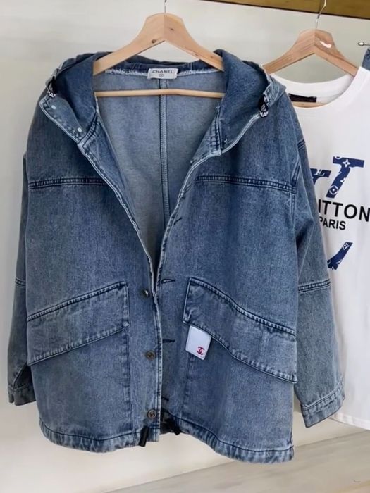 Шикарна джинсовая куртка Chanel из Италии