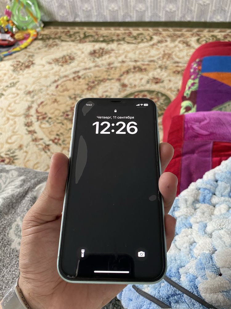 iphone 11 продам
