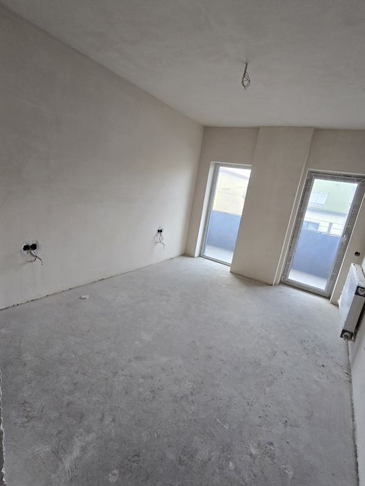 Proprietar vand Apartament 62 mp cu parcare subterana