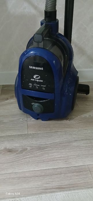 Пылесос samsunggg
