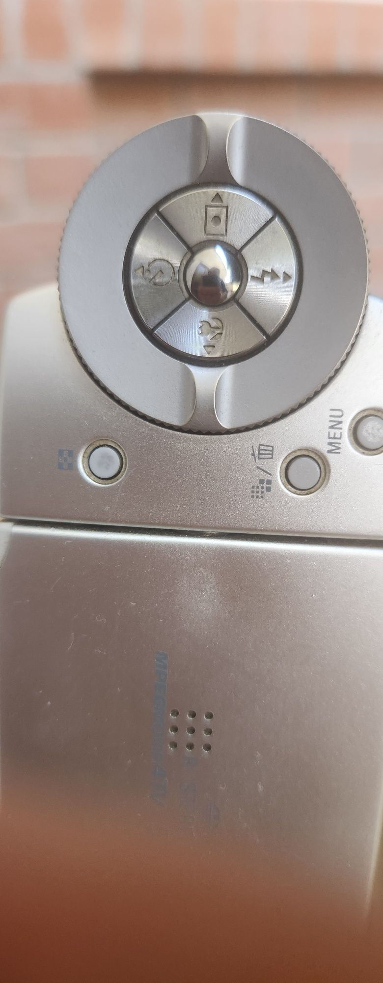 Мини Камера SONY Cyber shot ,, Камера Vsrio-Tessar Carl Zeiss 3,5-4,4и