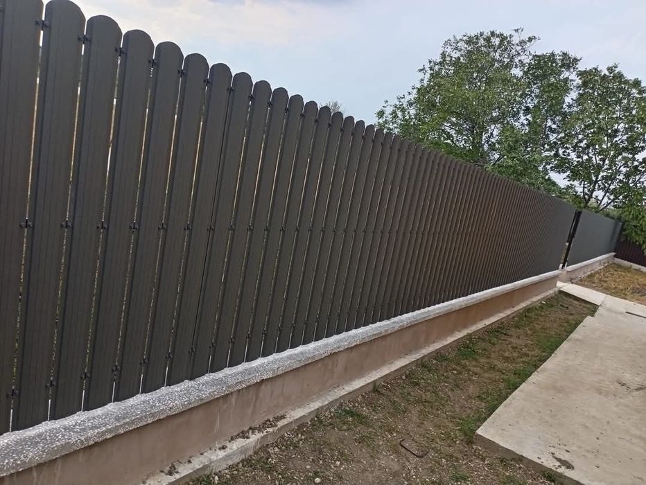 Garduri si porți detalii la telefon