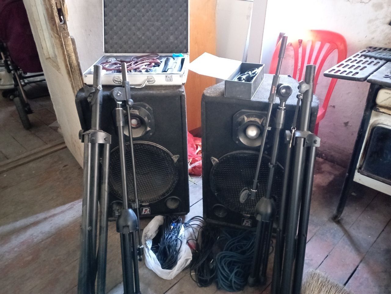 Musiqa kalonkasi sotiladi!

Sifatli va kuchli ovoz ber