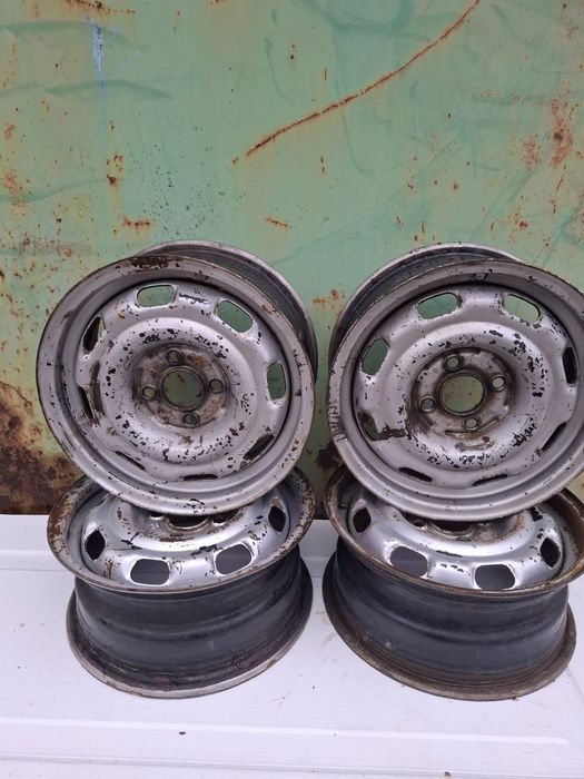 Продам диски на гольф 3. Размер 14.