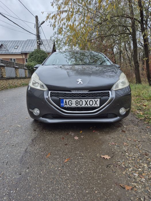 Peugeot 208, unic proprietar