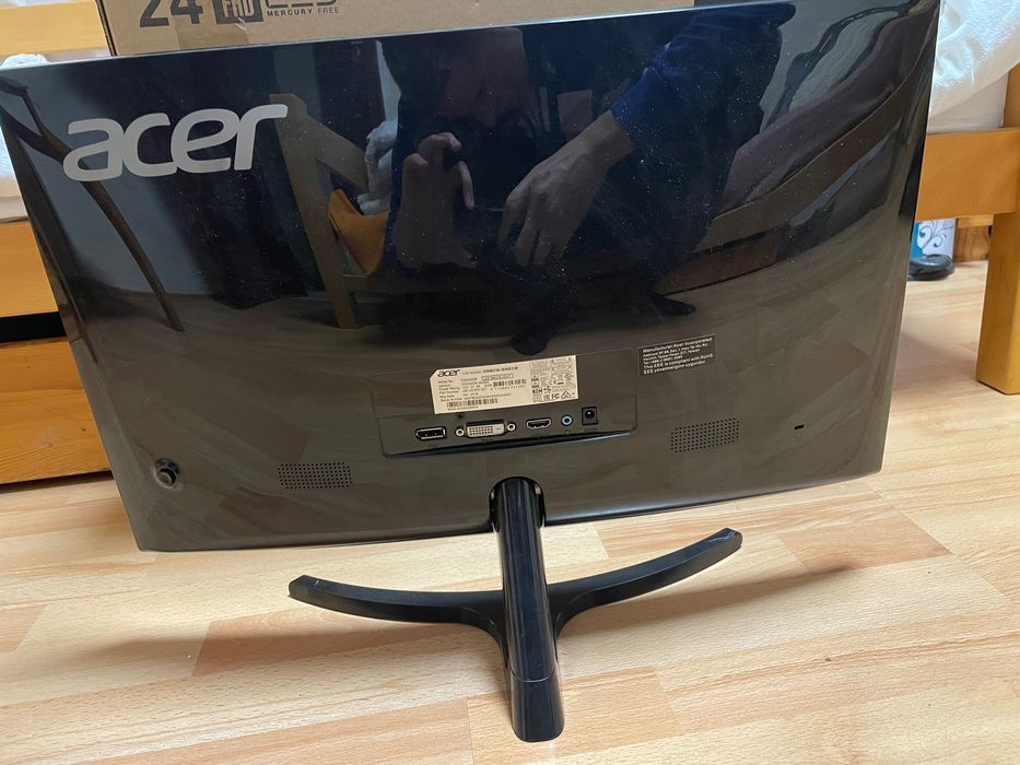 Геймърски монитор Acer 144hz