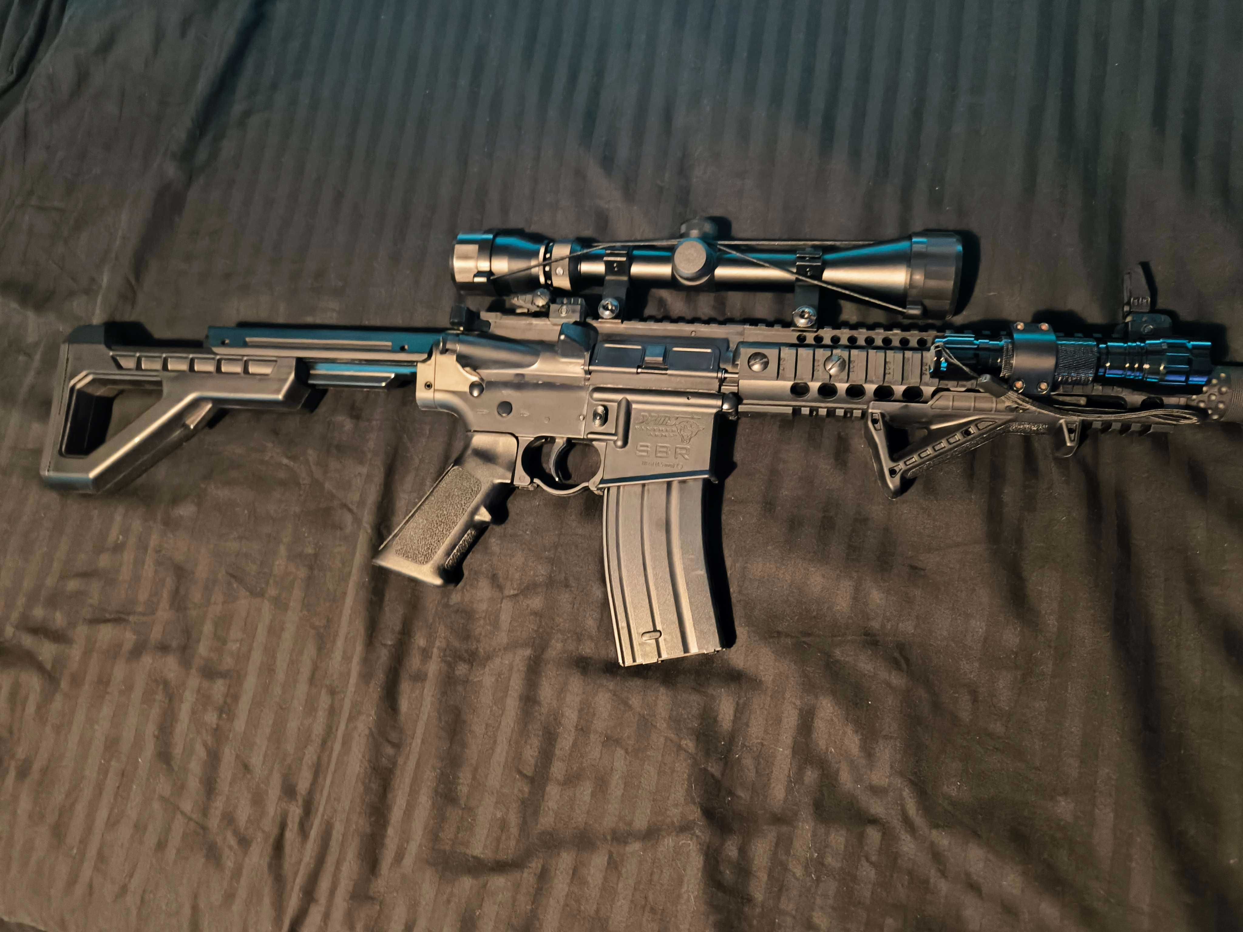 Airsoft Crosman M4 Dpms SBR - Full metal CO2