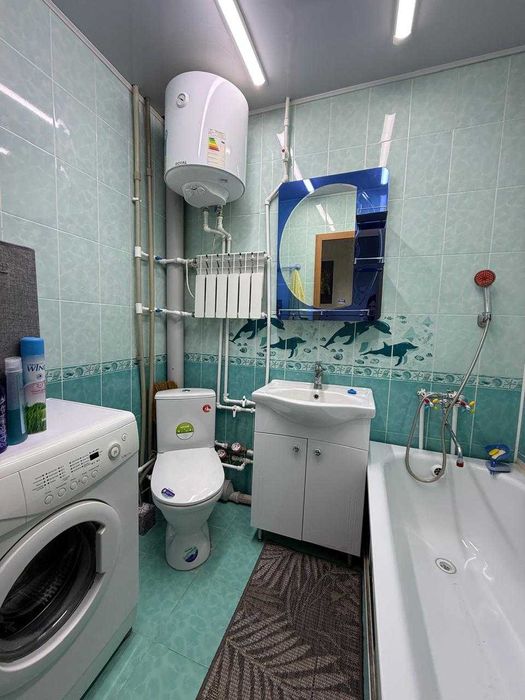 Продам 2 комнатную квартиру в 7 мкр (р-н ТД Махаббат)