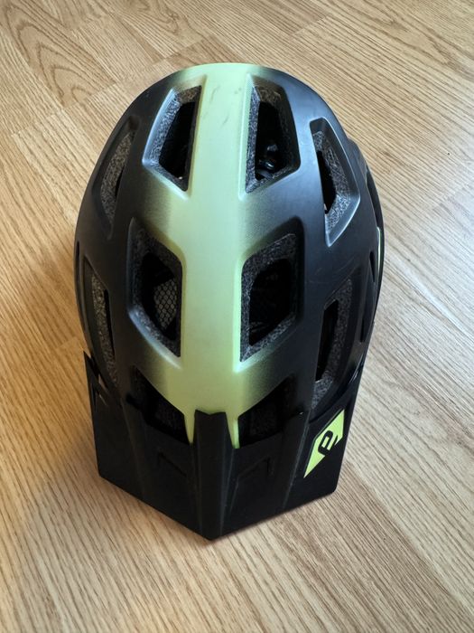 Casca de bicicleta ETAPE cu lumina LED