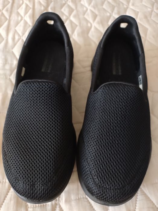 Спортни обувки skechers