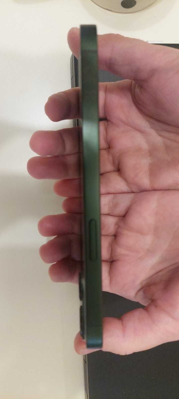 ПРОДАВАМ Iphone 13, 128 GB