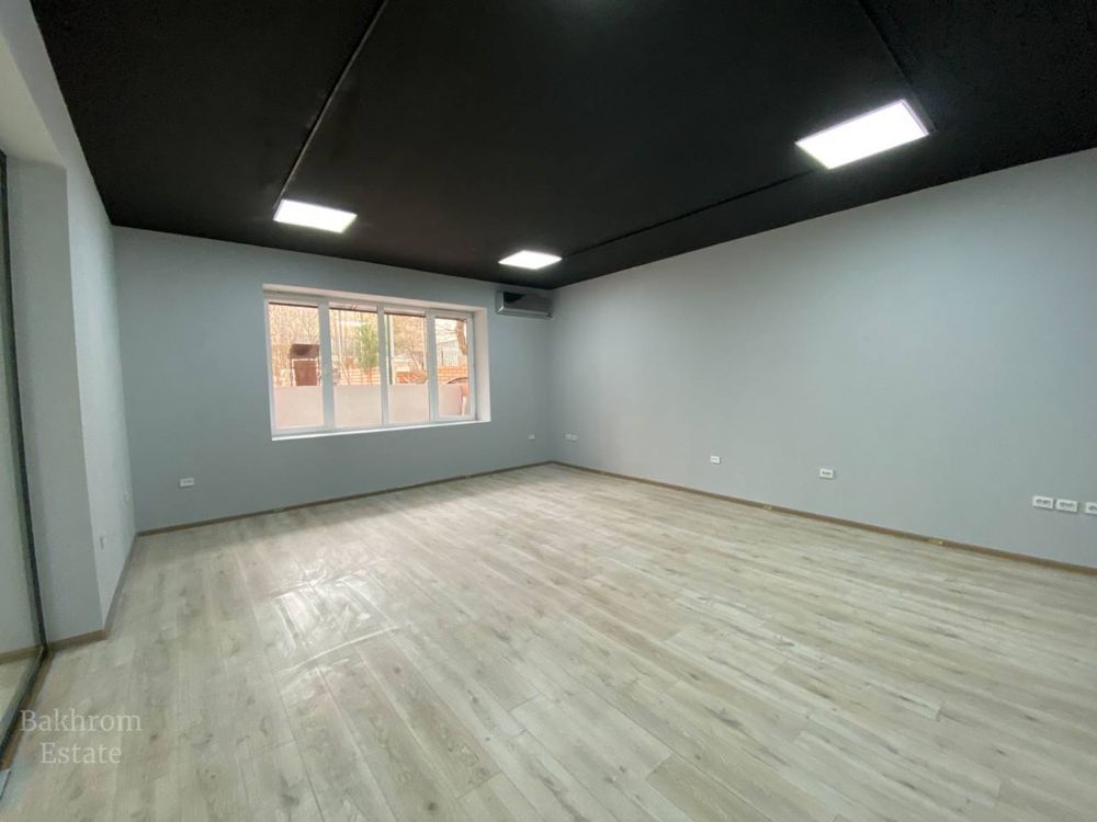 Помещение в Габусе ул. Нукус 488 м², 2 линия