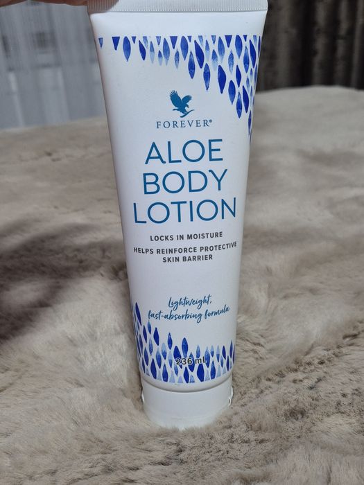 Forever Lotiune de corp cu aloe vera