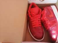 Jordan 1  Red Low SE