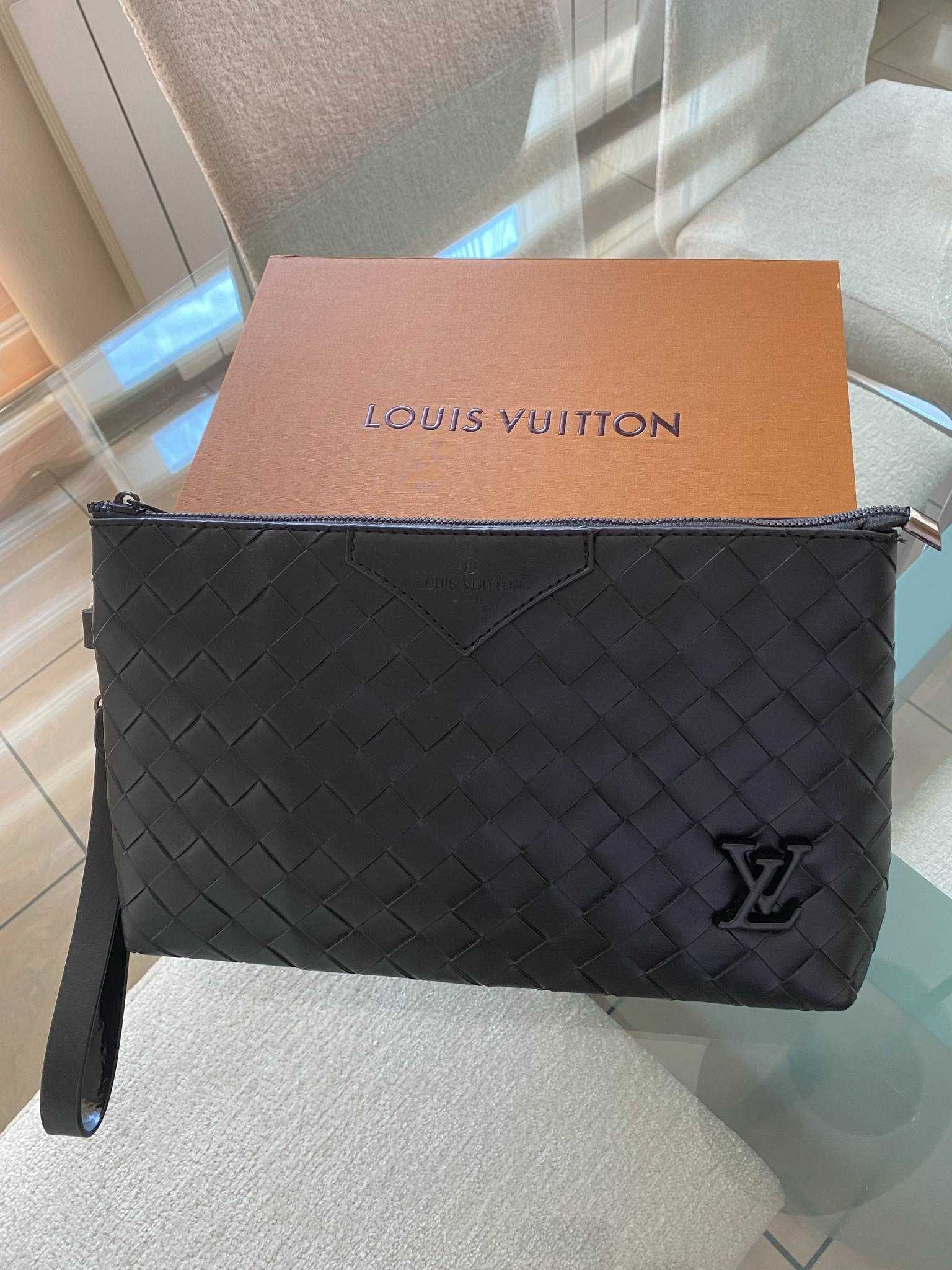 Унисекс Чанта на Louis Vuitton