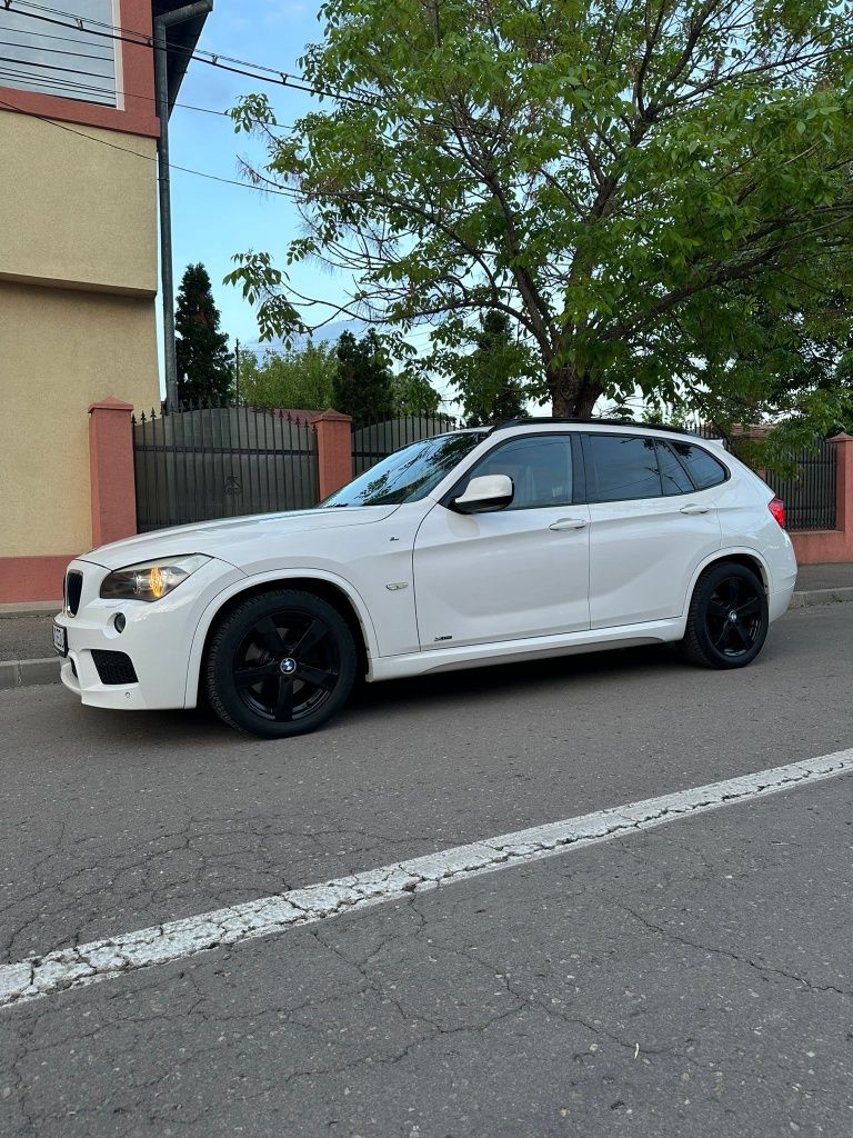 Bmw x1  xdrive automat Paket M interior exterior fabrica sport