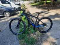 bicicleta cu suspensie fata