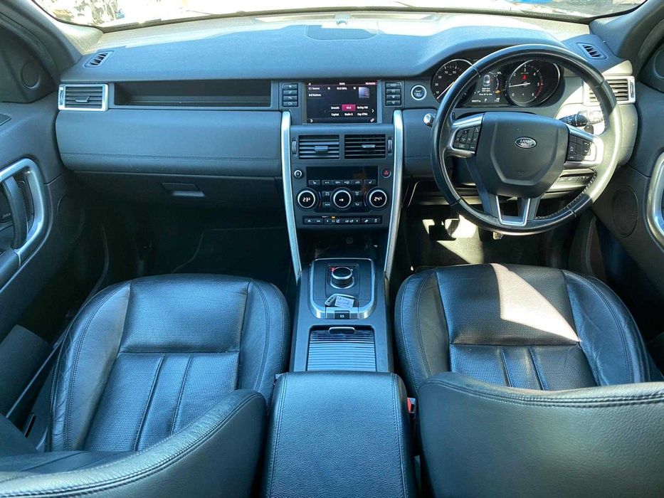 Dezmembrez land rover discovery sport 2.0d/204 DT/bara/far/stop/capota