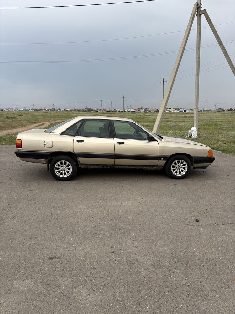 Продам ауди 100с3