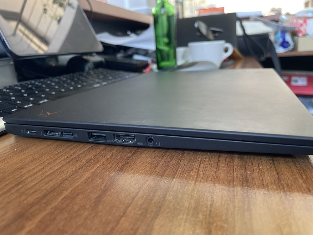 Lenovo ThinkPad X1 Carbon 7th