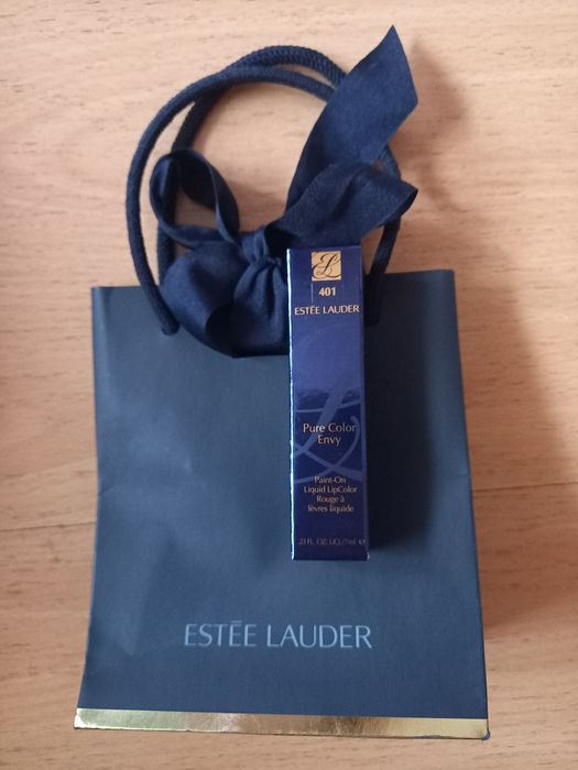 Течно матиращо червило Estee Lauder