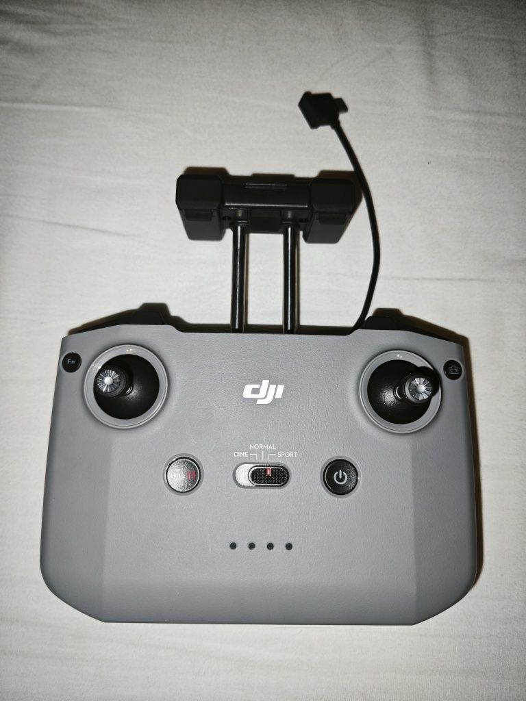 Дистанционно и батерии за дрон DJI RC-N1 (RC231)