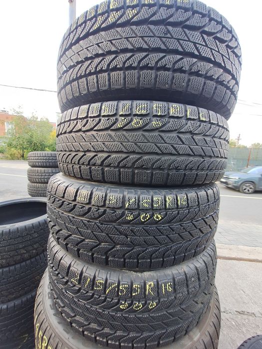 Vând 4 anvelope iarna 215/65r16 Bf Goodrich Montaj Gratuit