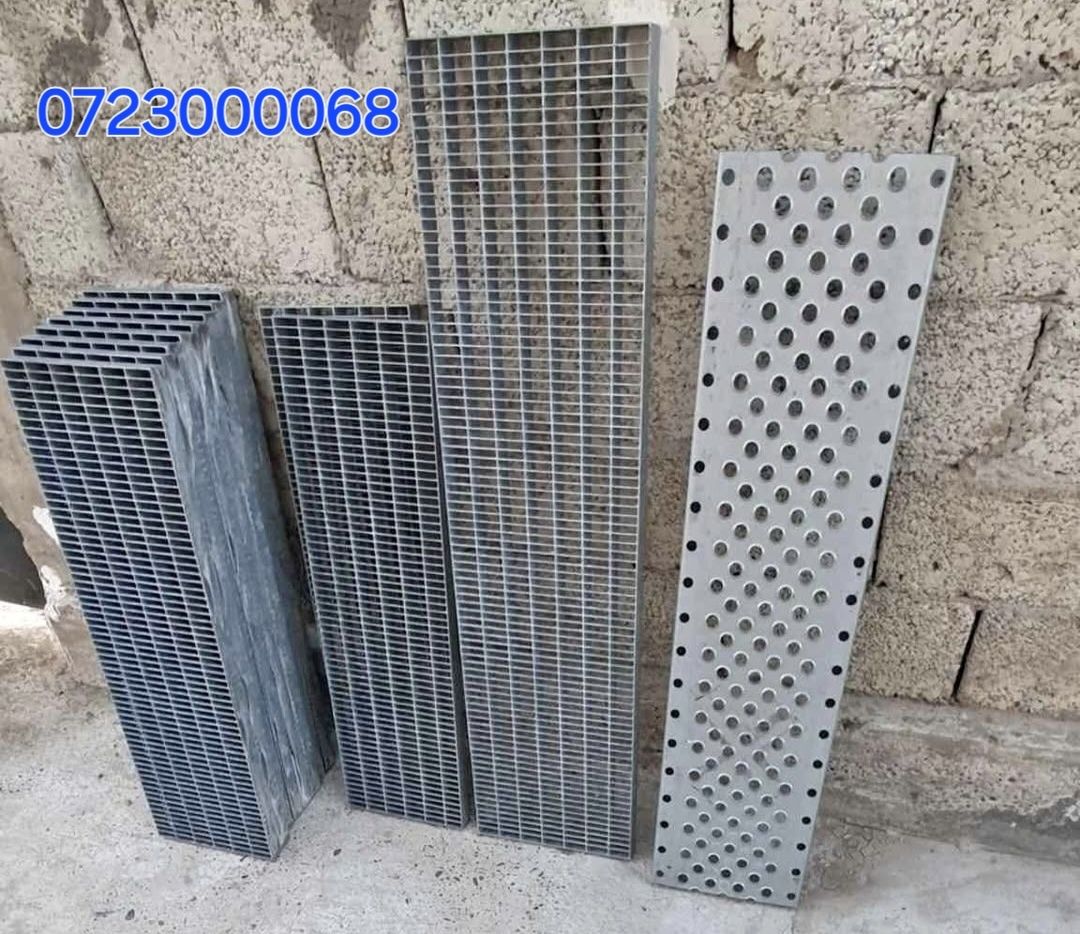 Vând grătare zincate galvanizate pentru detalii sunați