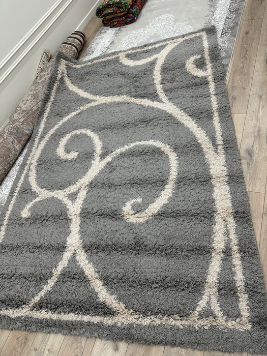 Ковер 3-2 Срочно продам