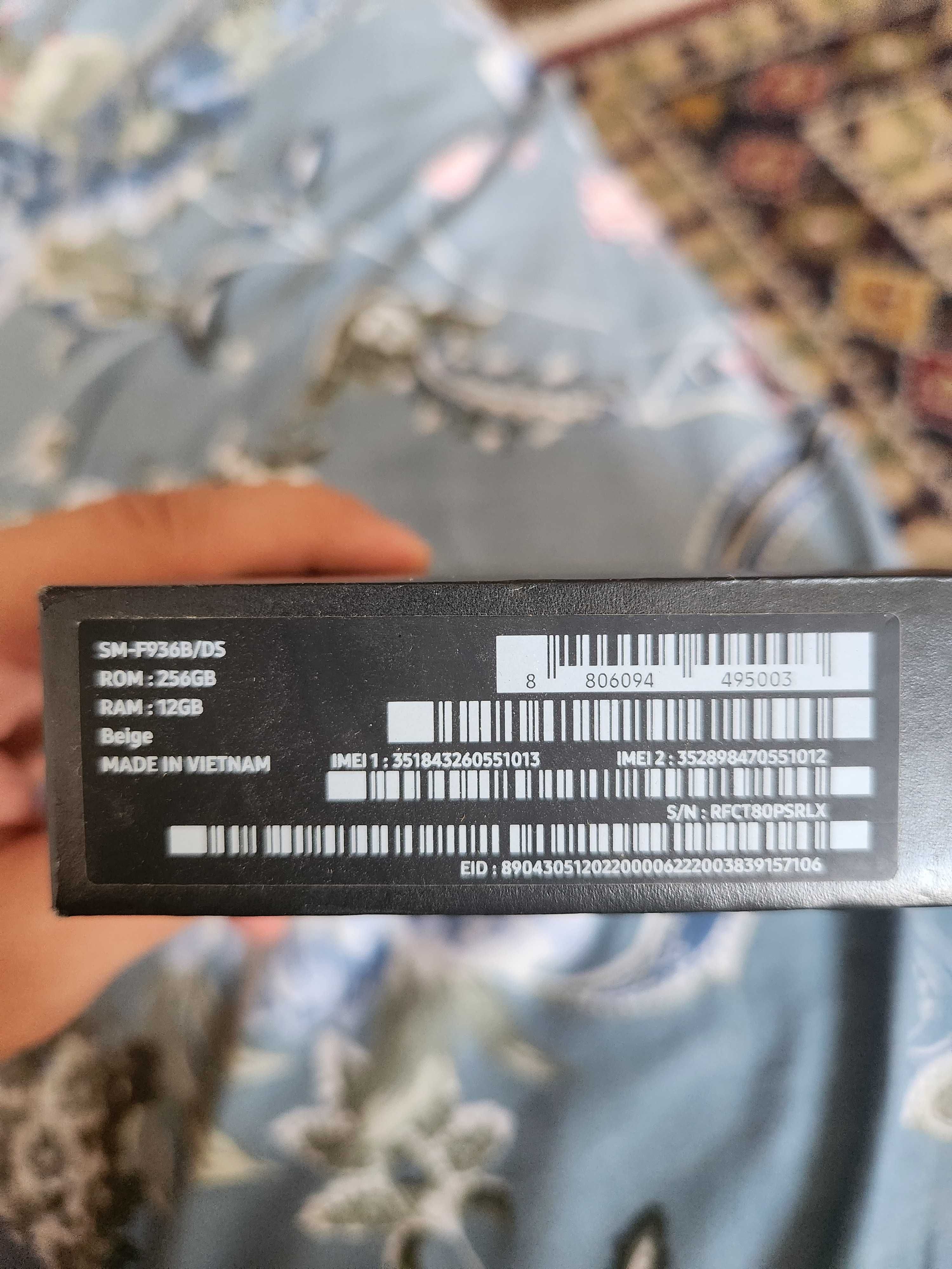 Samsung z fold 4