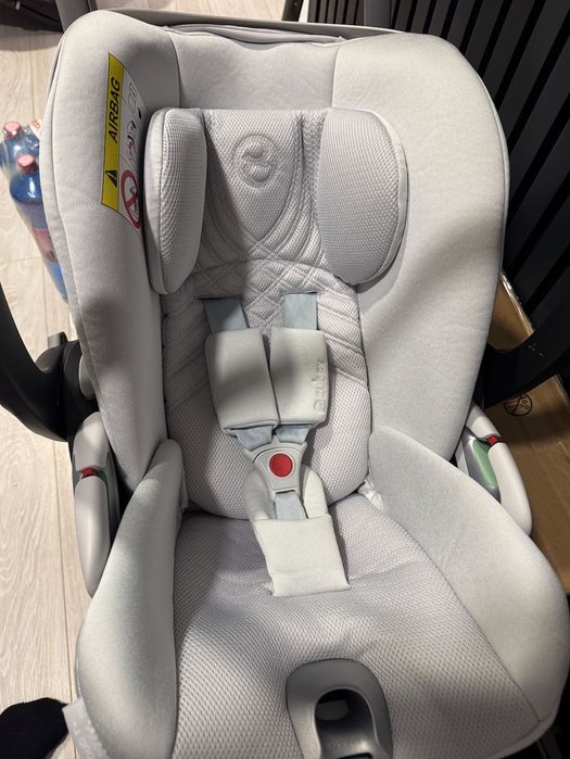 Scoica auto cybex platinum cloud t plus i-size 0-24luni + baza T