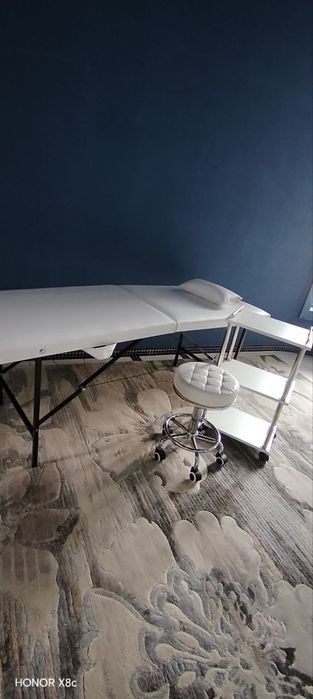 Kushetka etajerka stul