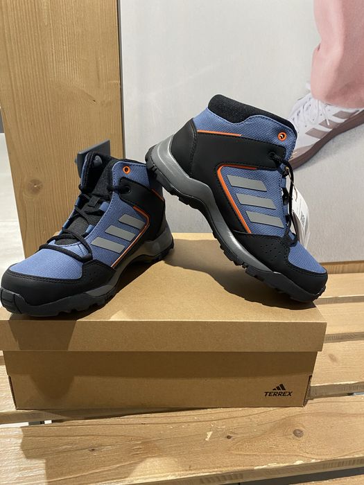 Adidas terrexl ghete  nou cu eticheta  marime 33