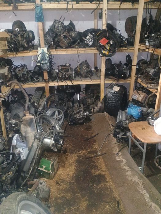 Vând piese pt scutere ATV moto imp italia