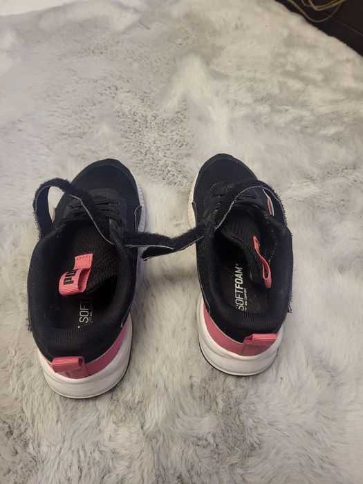 Adidași Puma mărimea 32