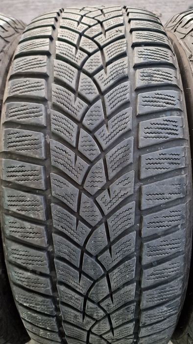 215 60 16 Goodyear 2021 4 anvelope iarna