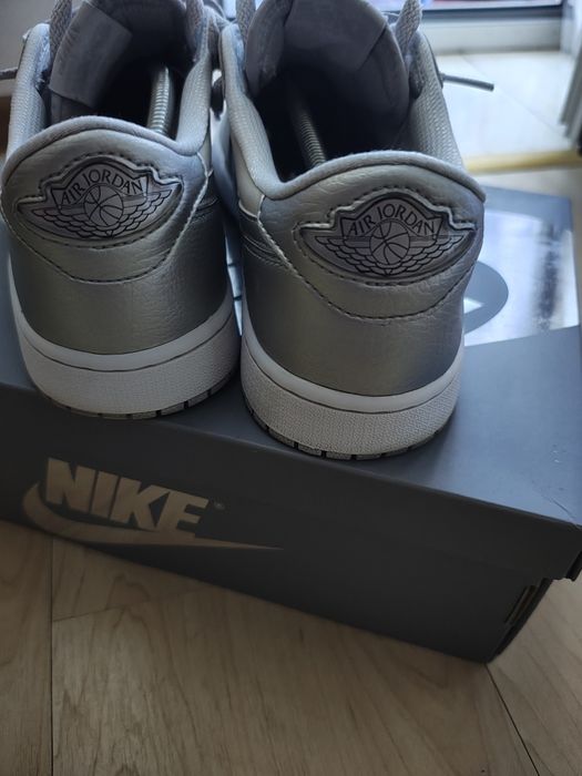 Air jordan 1 retro low og..45.5