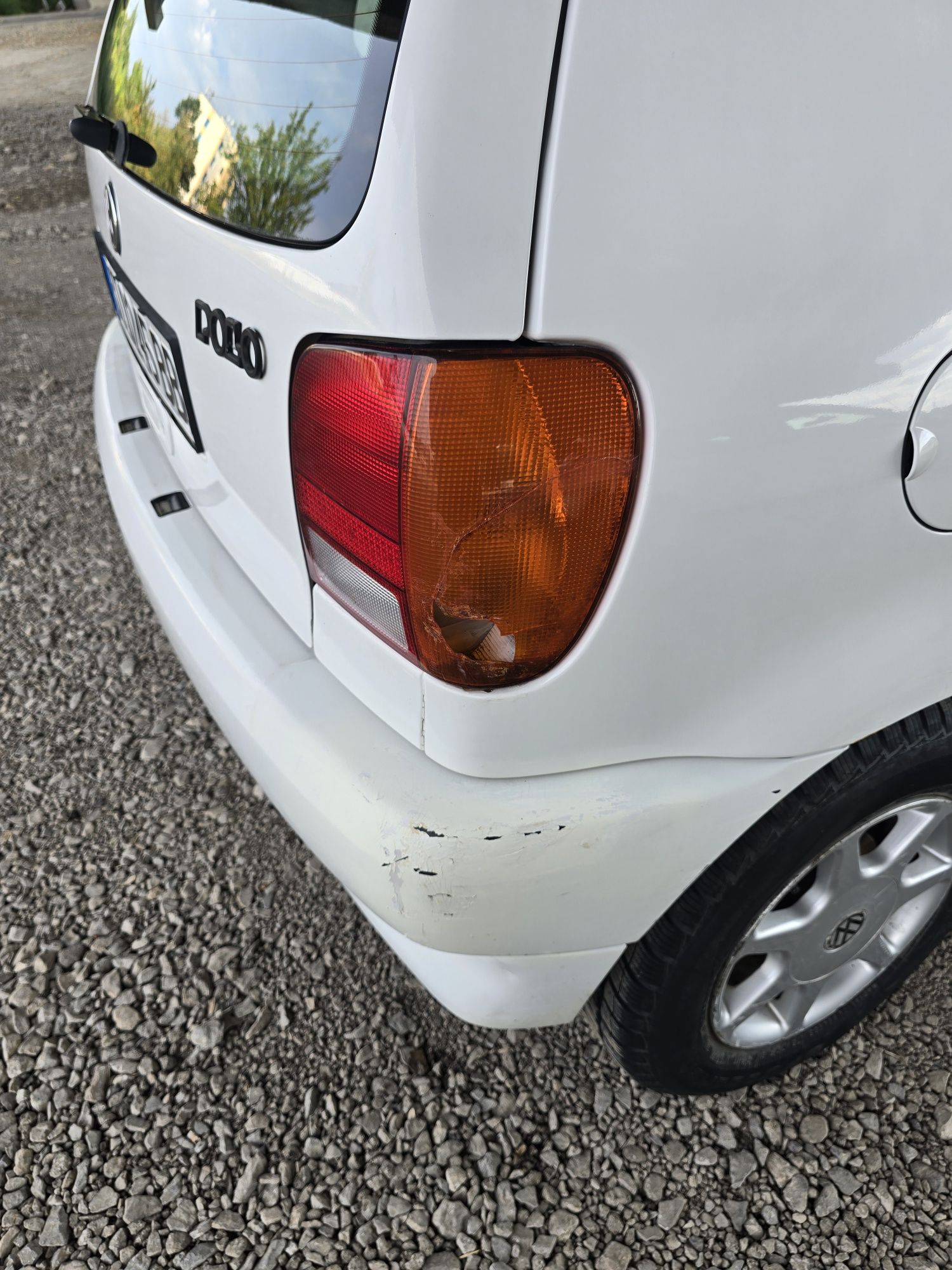Volkswagen Polo, 1996 г., 1.4 бензин, 60 к.с., бял