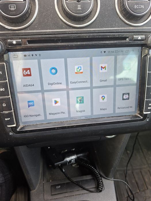 Vând navigație android