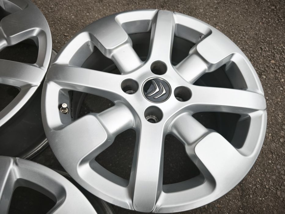 16" оригинални алуминиеви джанти за Citroen/Peugeot.